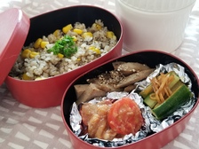 レシピ「GOMIGOSYOKU（五味五色）弁当 vol.2」がアップされました。
