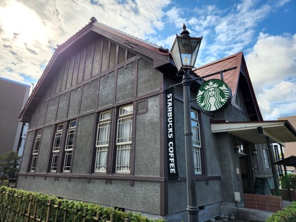 スターバックス弘前公園前店